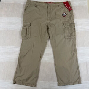 New UNIONBAY Survivor Cargo Pants Mens 48x30 Tan Hiking Outdoor 100% Cotton NWT